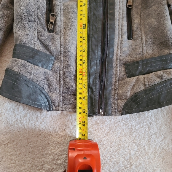 Members Only Aviator Jacket - Picture 10 of 10